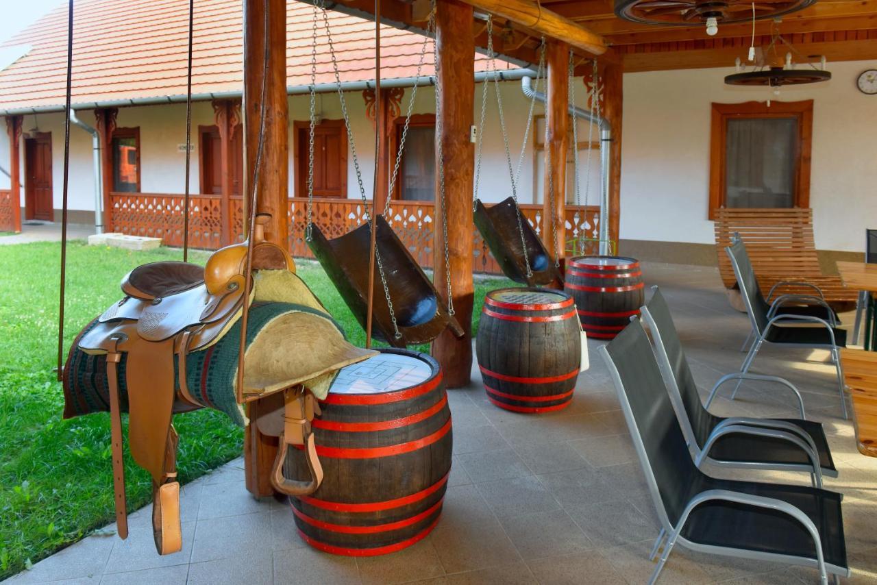 Nyakiglab Villa Szegi Zewnętrze zdjęcie